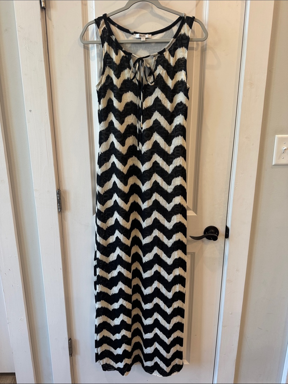 AnM sleeveless maxi dress chevron zigzag tie-front sheath shift tank dress